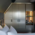 Nh Collection