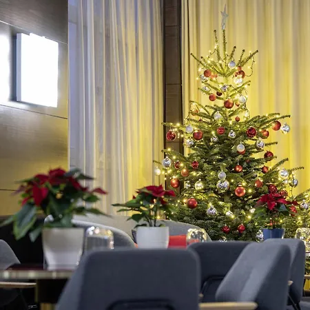 Nh Collection Hotel