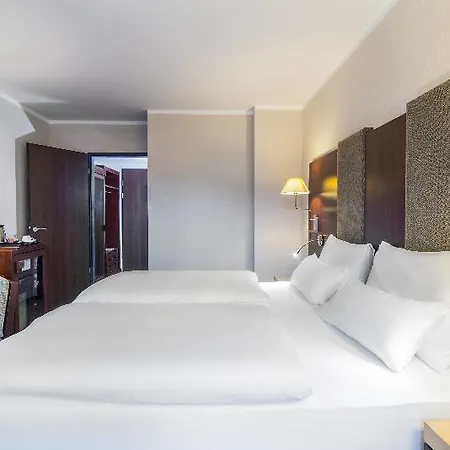 Nh Collection Hotel